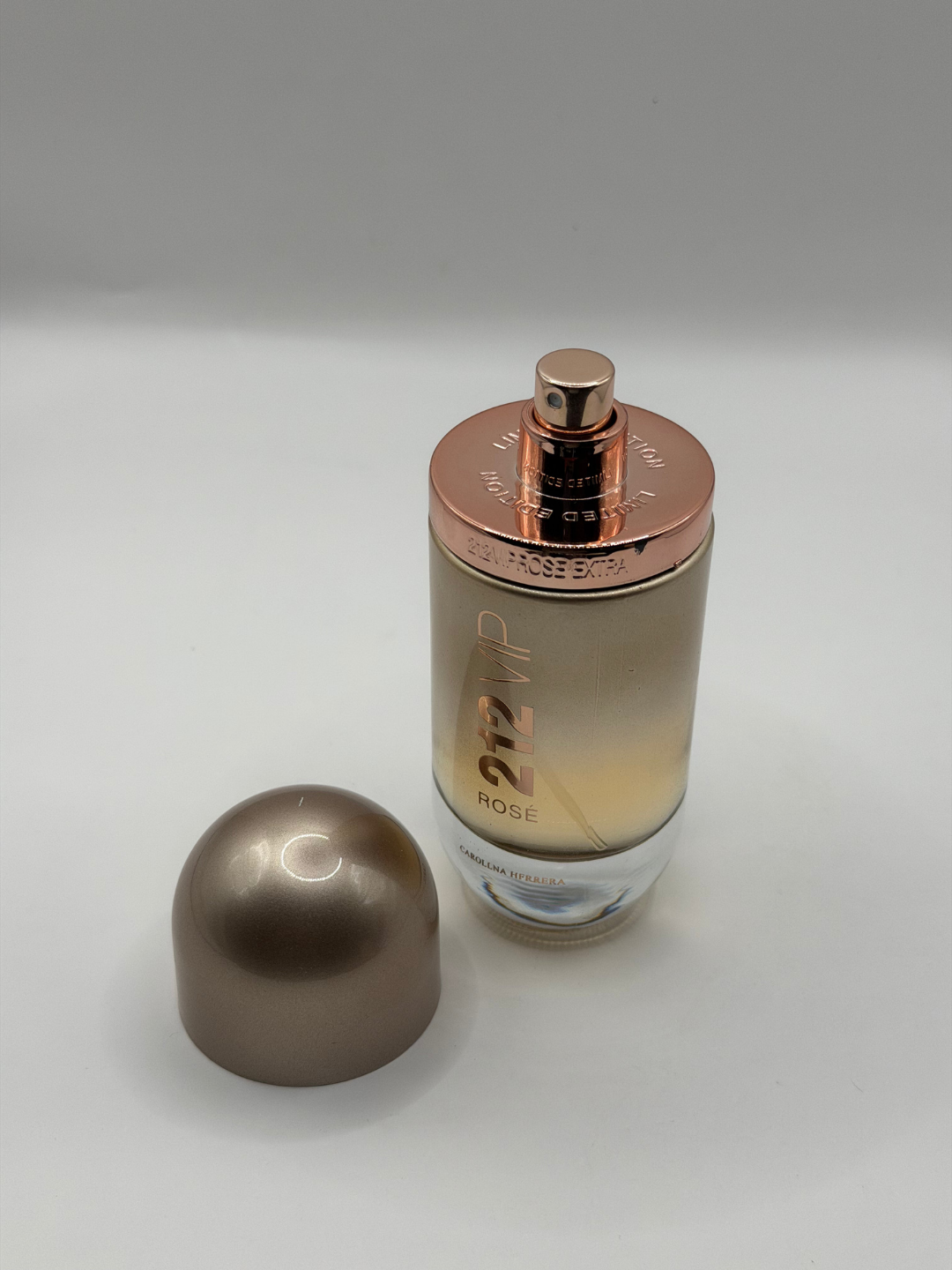 PERFUME-122 | Carolina Herrera 212 VIP Rosé