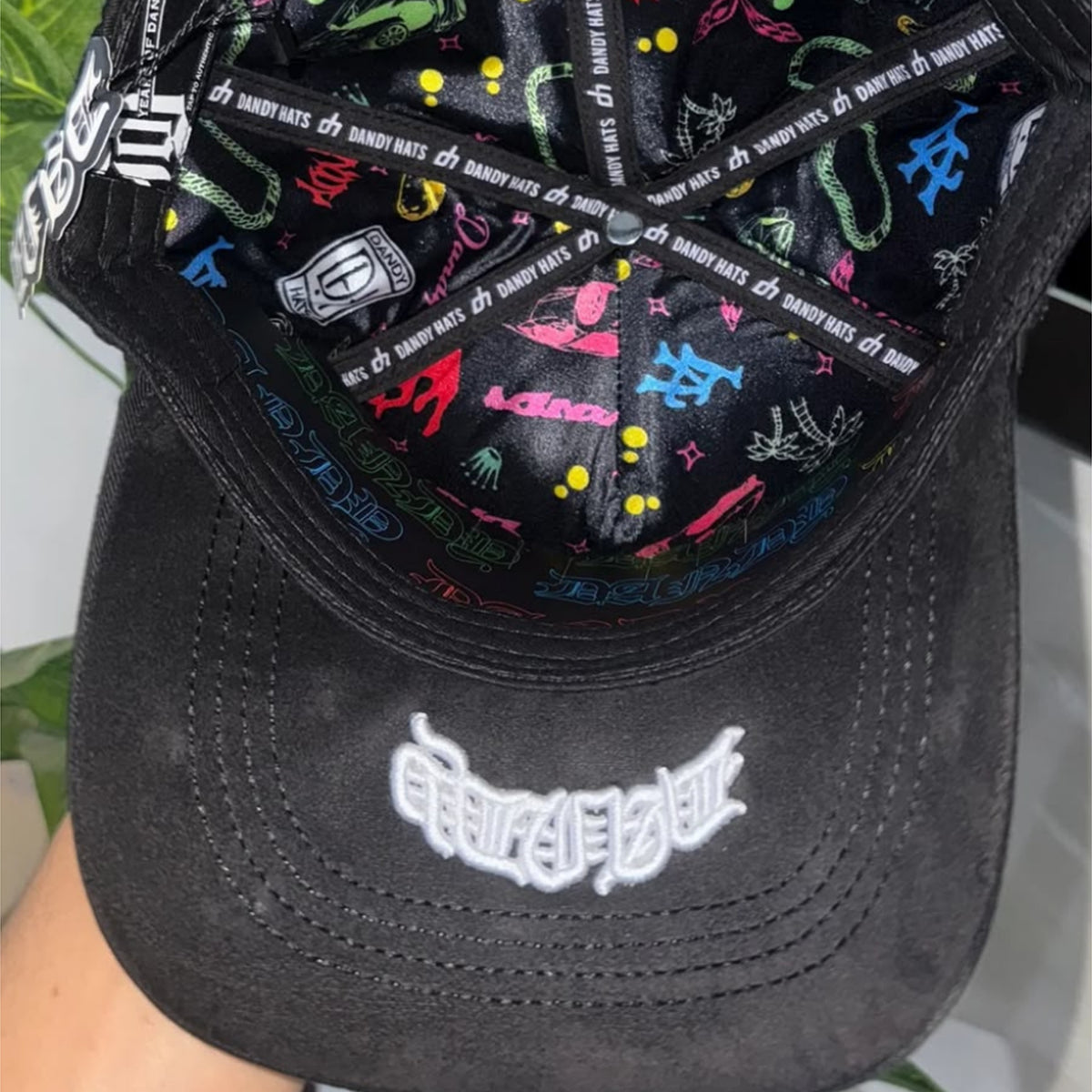 CAPNOWHITE-19 | Gorra Dandy Multicolor Negra