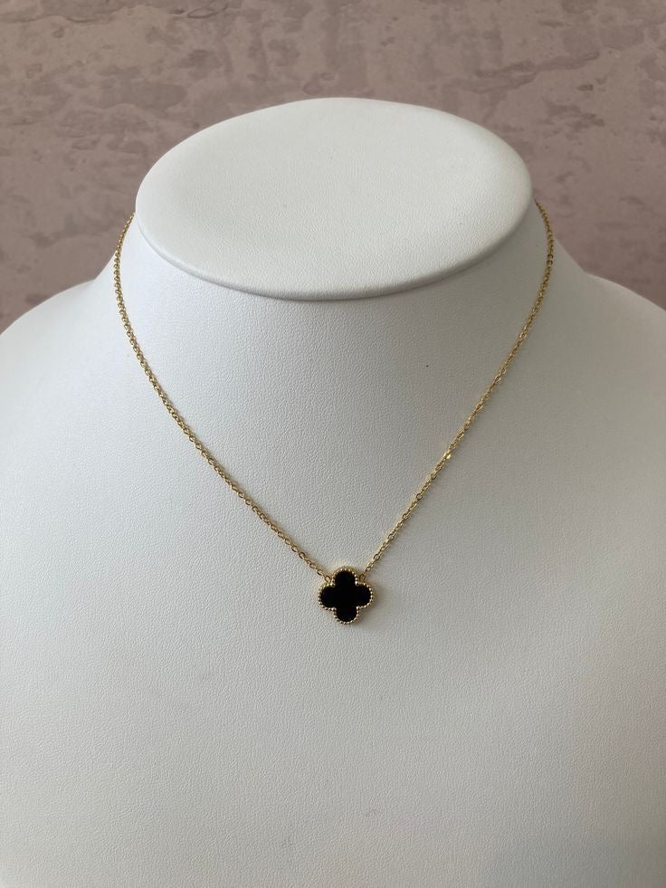 Van Cleef collar black fullset