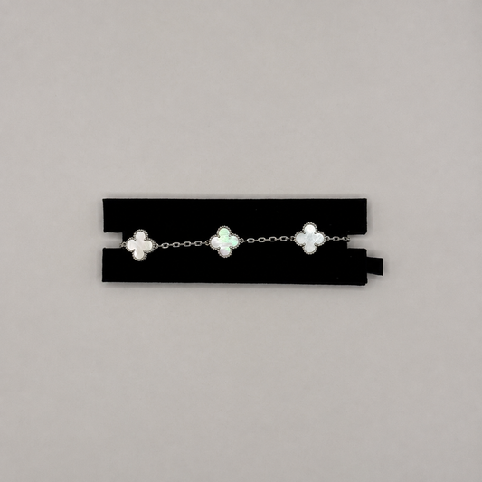 Pulsera Van Cleef tres tréboles plateada de nácar blanco - foto 34