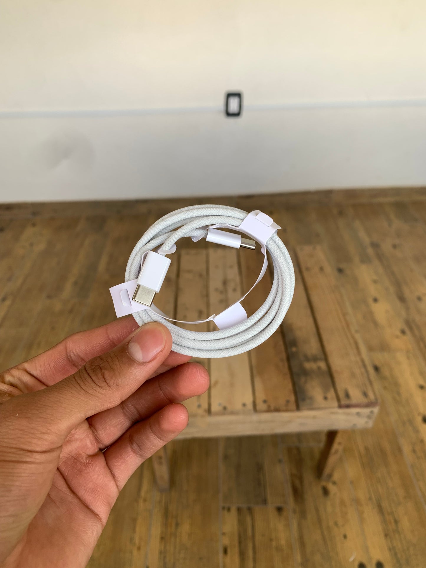 Cargador C-C cubo y cable